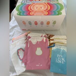 POP MART BIG INTO ENERGY EMPTY BOX & a variety of 12 Labubu bags